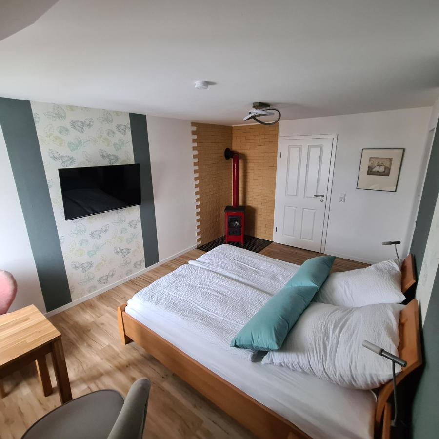 Gaestezimmer Treuen - Bed & Breakfast Eksteriør bilde