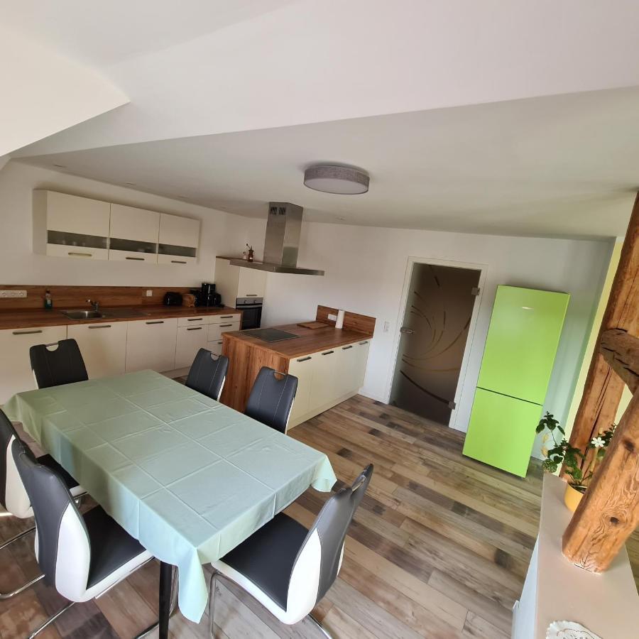 Gaestezimmer Treuen - Bed & Breakfast Eksteriør bilde
