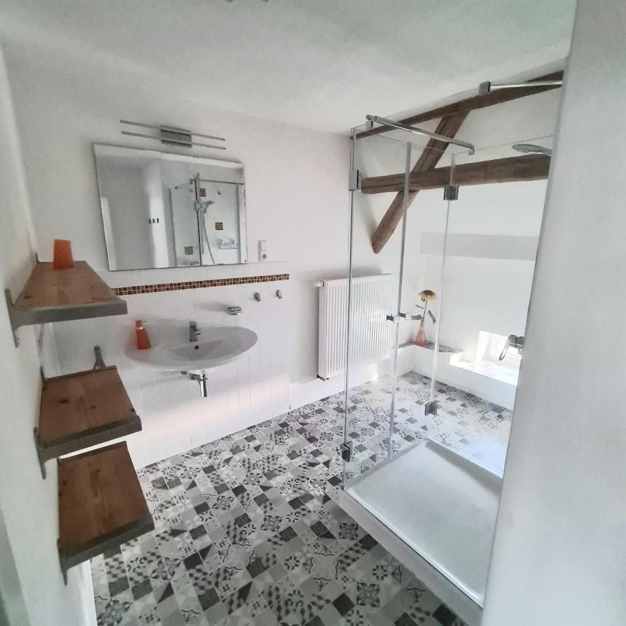 Gaestezimmer Treuen - Bed & Breakfast Eksteriør bilde